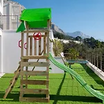 Villa Maris & Ivana 2x28m2 Heated Pool Gym Brela