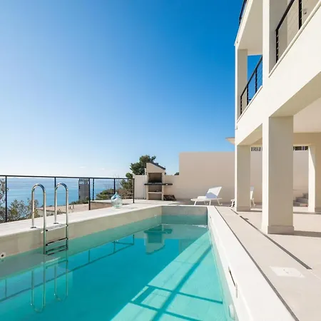 Villa Maris & Ivana 2x28m2 Heated Pool Gym Brela